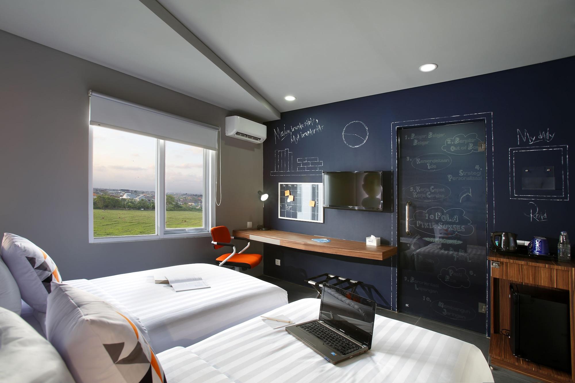 Berry Biz Hotel Семиньяк Экстерьер фото