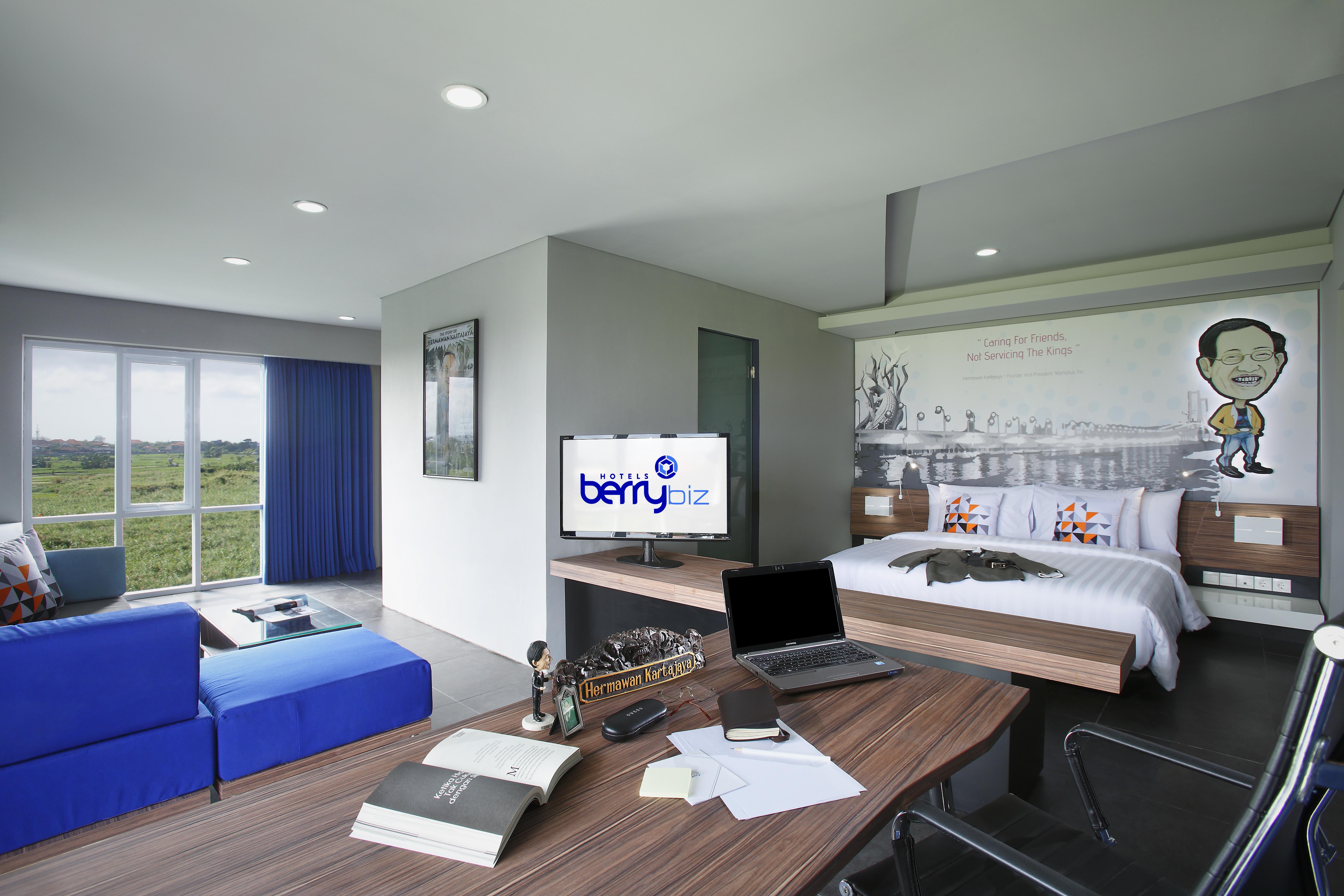 Berry Biz Hotel Семиньяк Экстерьер фото